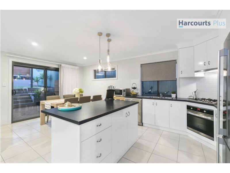 67 Brooklyn Drive, Hallett Cove SA 5158