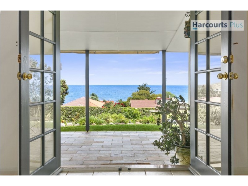 14 Marine Avenue, Hallett Cove SA 5158