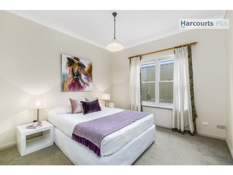 14 Marine Avenue, Hallett Cove SA 5158