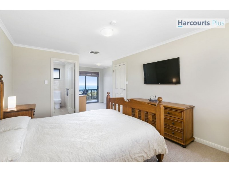 15 Kanowna Street, Hallett Cove SA 5158