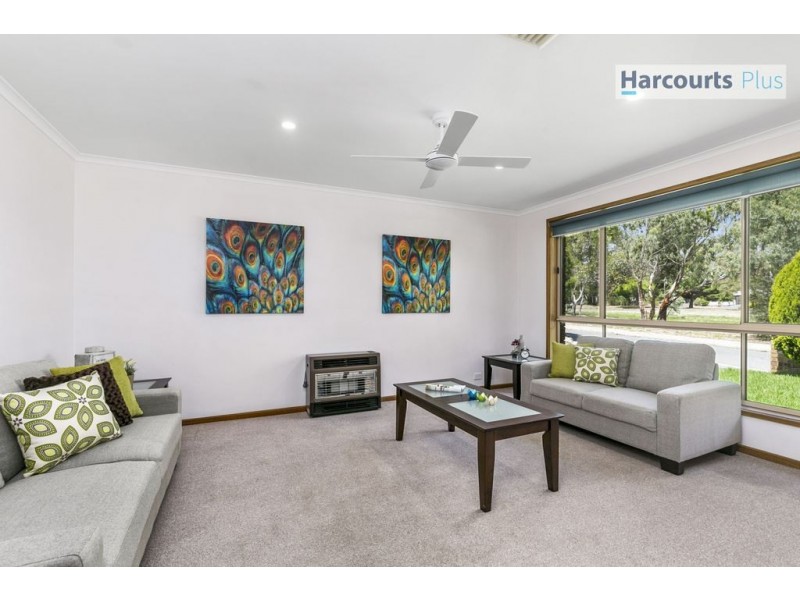 3 Aish Court, Woodcroft SA 5162