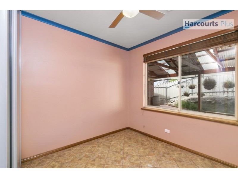 24 Glade Crescent, Hallett Cove SA 5158