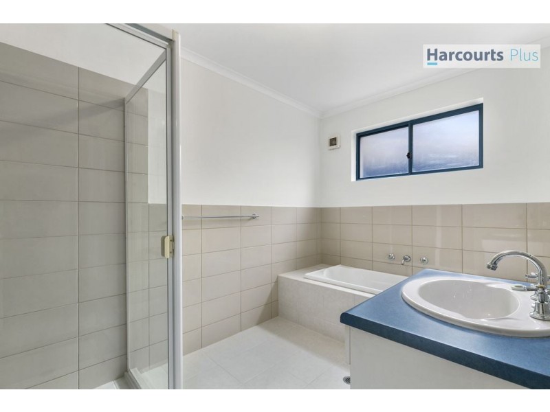2B St Vincents Avenue, Hallett Cove SA 5158