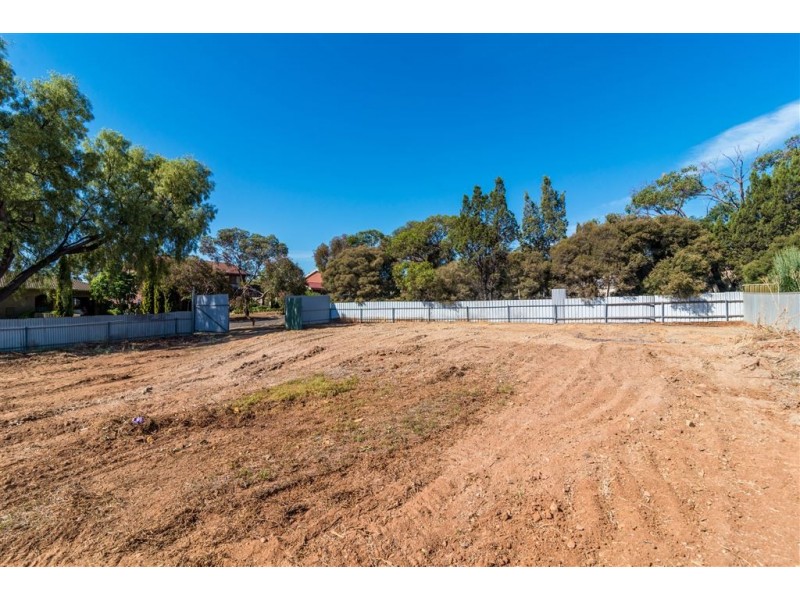 5 Seville Avenue, Gulfview Heights SA 5096