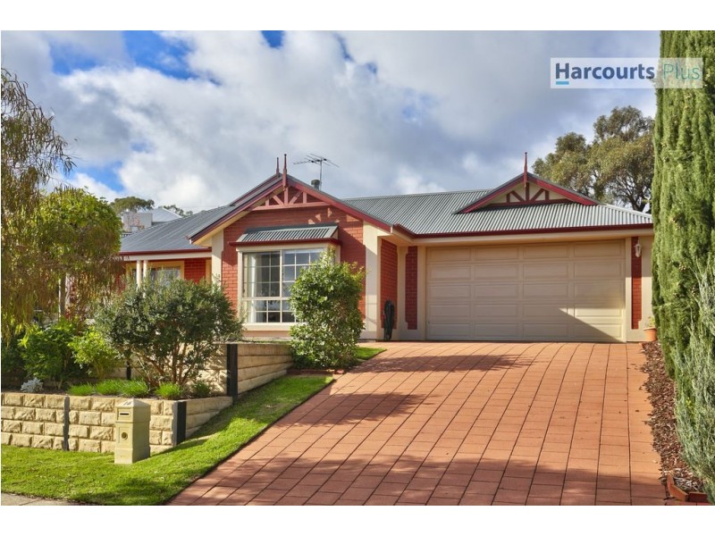 16 Evergreen Parade, Flagstaff Hill SA 5159