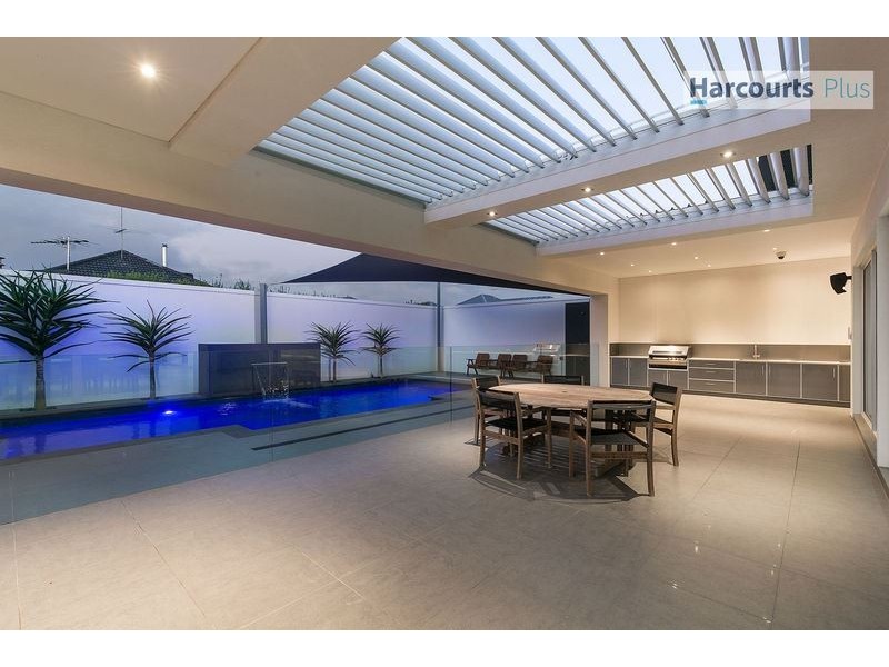 23 Milford Avenue, Sellicks Beach SA 5174