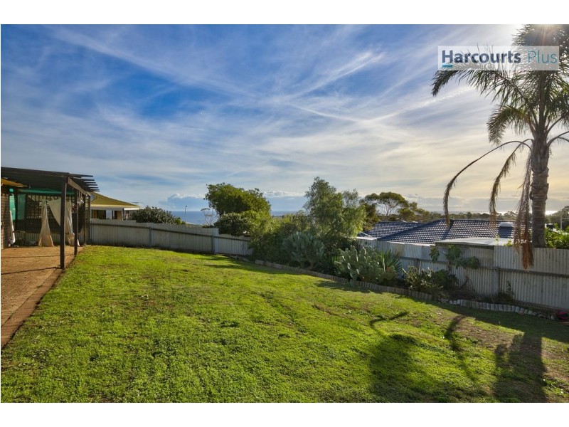 6 Minnipa Drive, Hallett Cove SA 5158