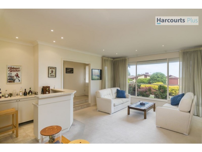 6 Thermopylae Crescent, Hallett Cove SA 5158