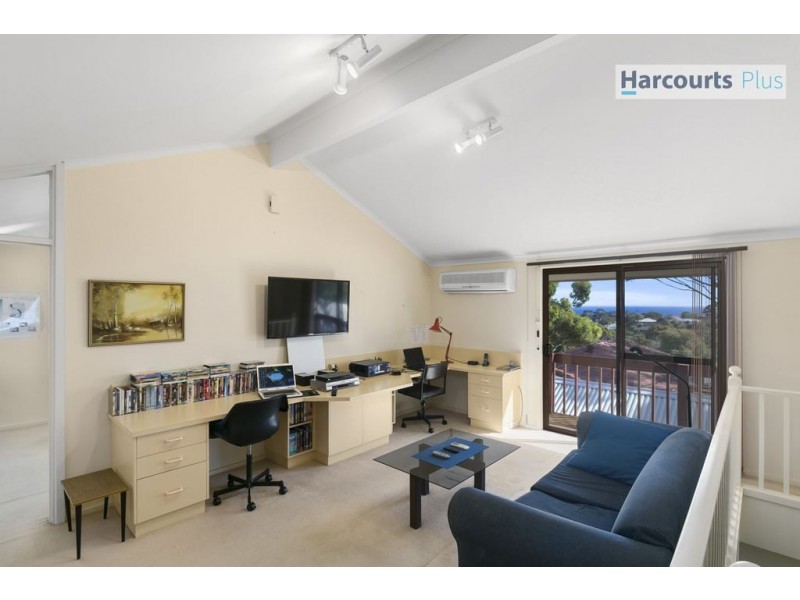6 Thermopylae Crescent, Hallett Cove SA 5158