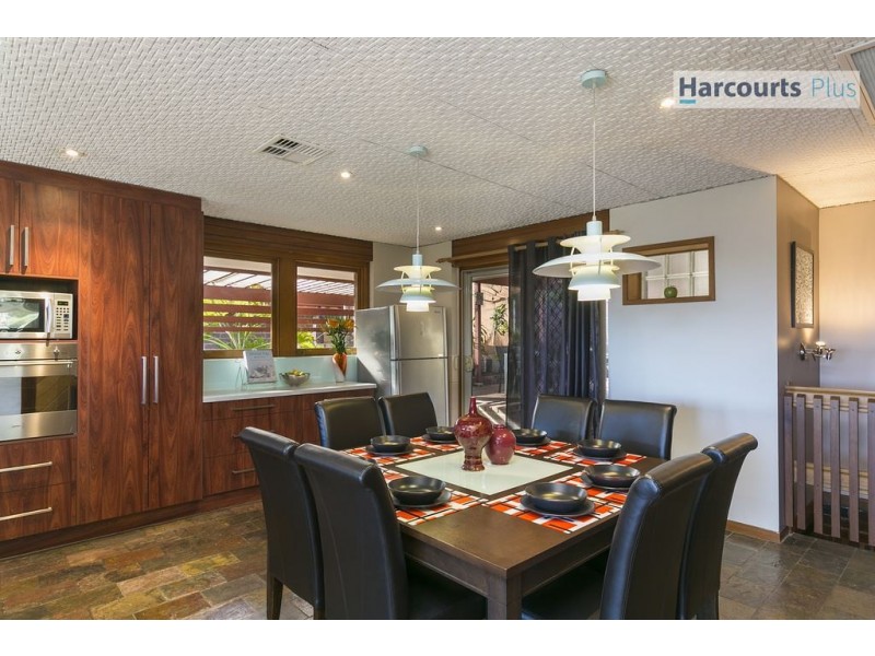 45 Columbia Crescent, Hallett Cove SA 5158