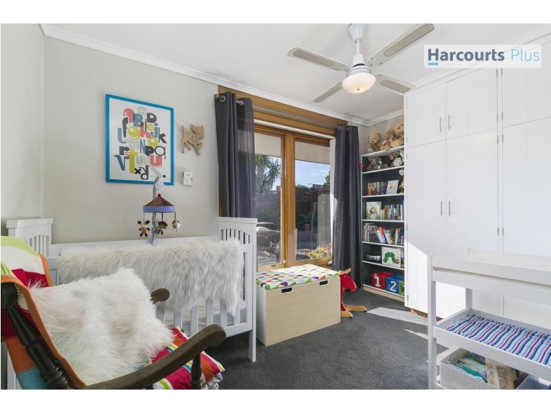 45 Columbia Crescent, Hallett Cove SA 5158