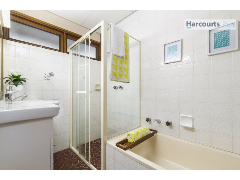 45 Columbia Crescent, Hallett Cove SA 5158