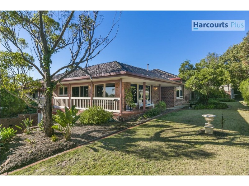 45 Columbia Crescent, Hallett Cove SA 5158