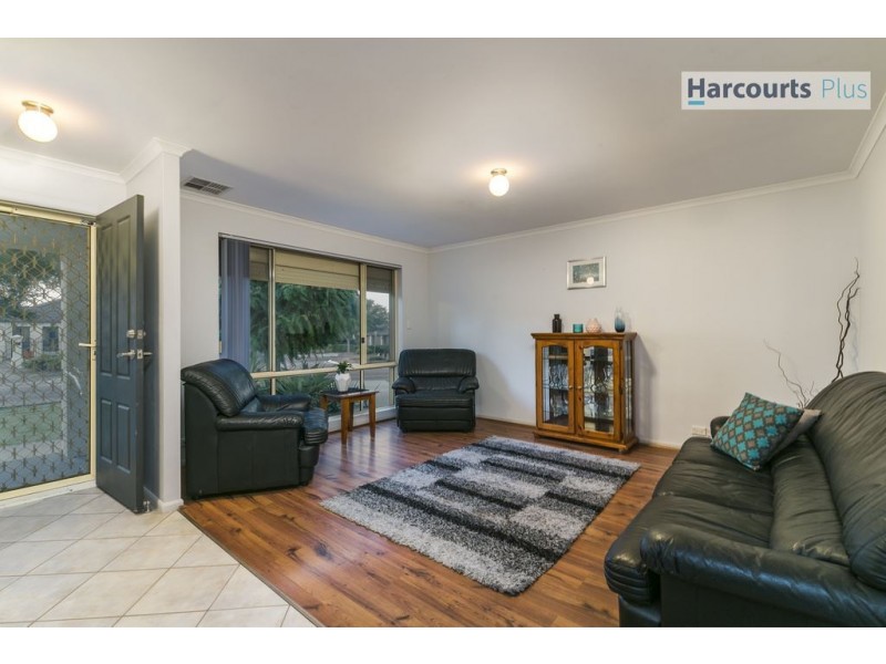56 Freebairn Drive, Hallett Cove SA 5158