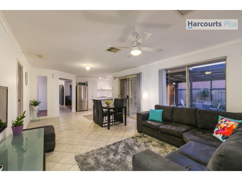 56 Freebairn Drive, Hallett Cove SA 5158