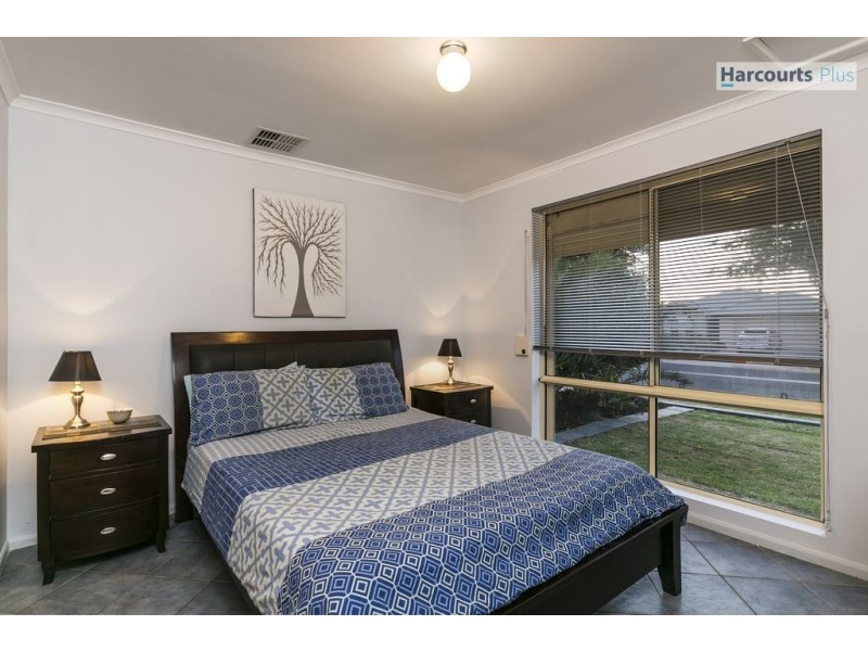 56 Freebairn Drive, Hallett Cove SA 5158