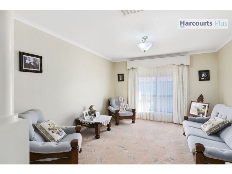 20 Elizabeth Crescent, Hallett Cove SA 5158
