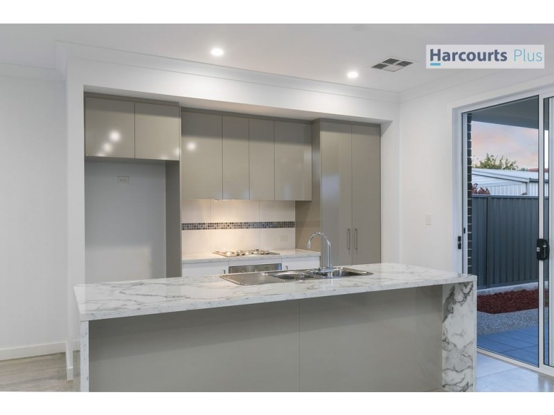 143 Trimmer Parade, Seaton SA 5023