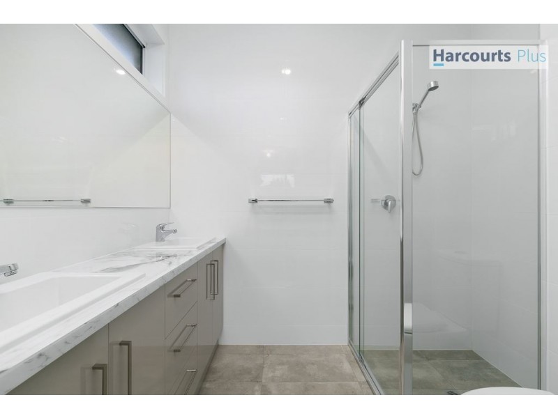 143 Trimmer Parade, Seaton SA 5023