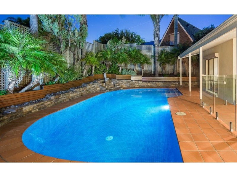 92 Perry Barr Road, Hallett Cove SA 5158