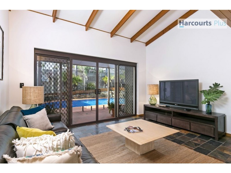 92 Perry Barr Road, Hallett Cove SA 5158