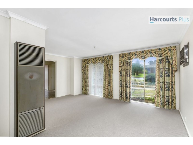 10 Kiah Crescent, Sheidow Park SA 5158