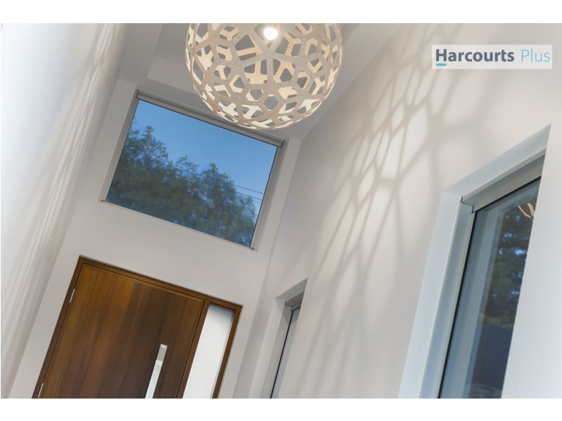 11 Hobart Road, Henley Beach South SA 5022