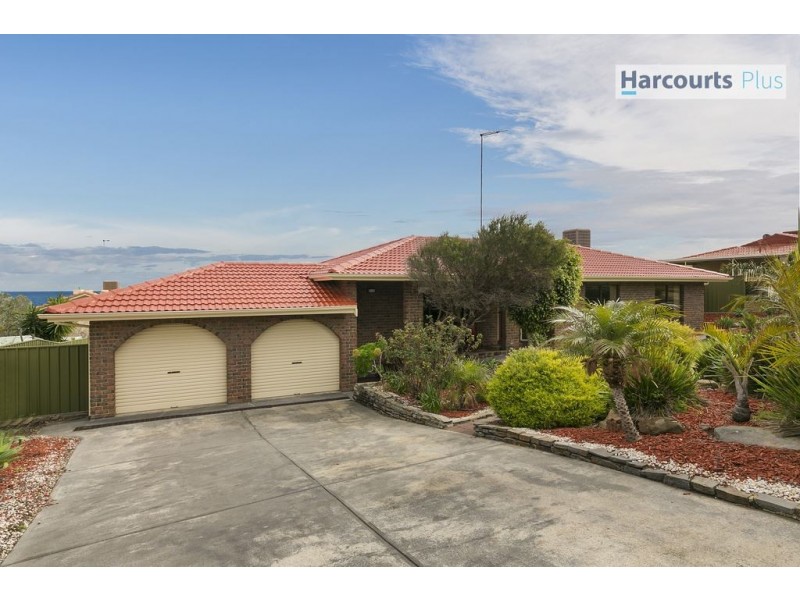 17 Arafura Court, Hallett Cove SA 5158