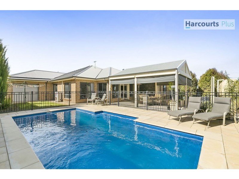 2 Wildi Court, Hallett Cove SA 5158