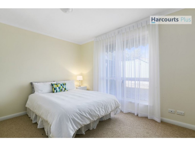 18 Vennachar Drive, Hallett Cove SA 5158