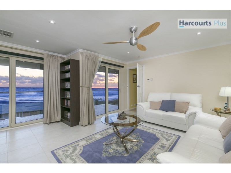 2 Arafura Court, Hallett Cove SA 5158