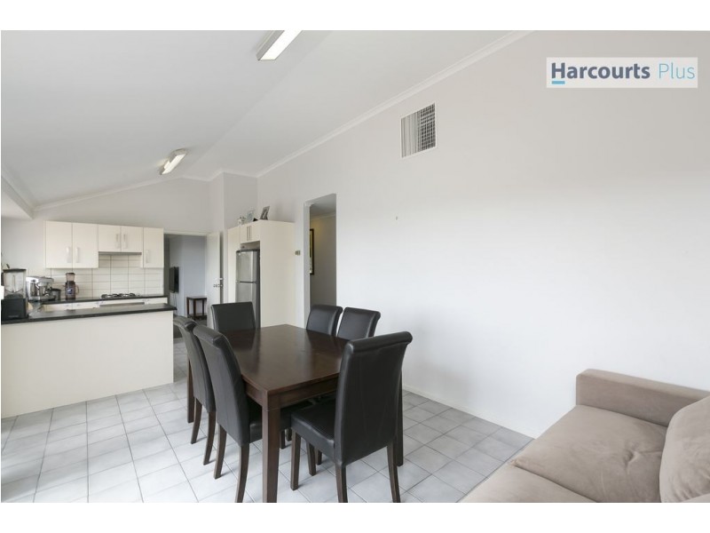 239 The Cove Road, Hallett Cove SA 5158