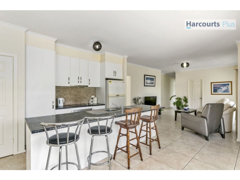 46 Quailo Avenue, Hallett Cove SA 5158