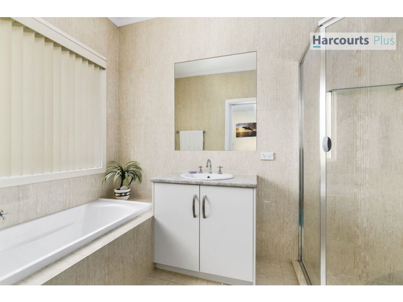 46 Quailo Avenue, Hallett Cove SA 5158