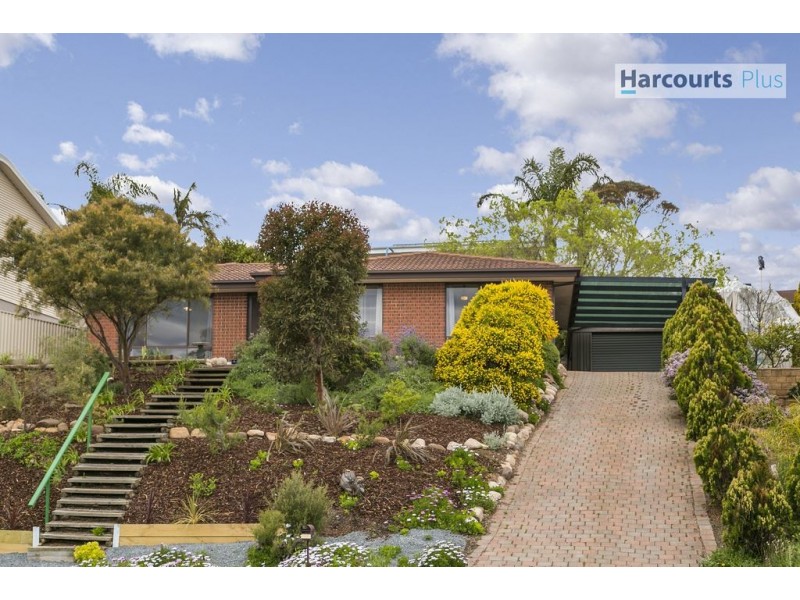 142 Perry Barr Road, Hallett Cove SA 5158