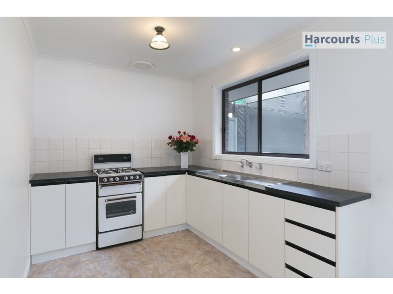 142 Perry Barr Road, Hallett Cove SA 5158