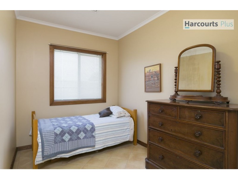 41 Quinvale Road, Hallett Cove SA 5158