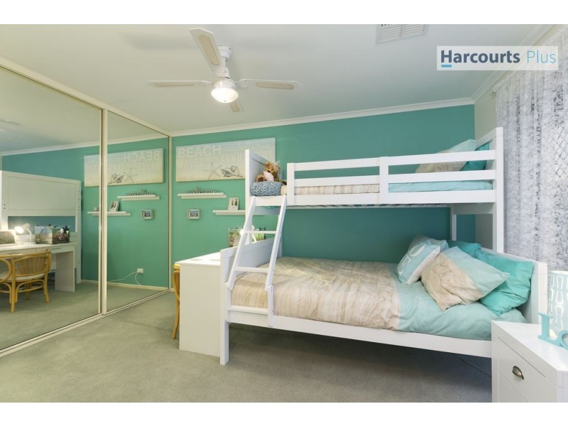 34 Ingleton Drive, Hallett Cove SA 5158