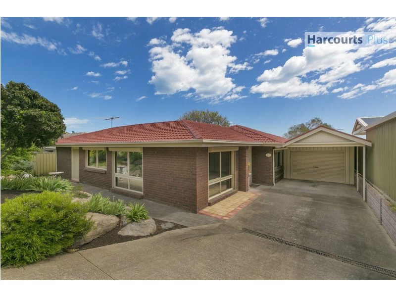 12 Neeangarra Crescent, Hallett Cove SA 5158