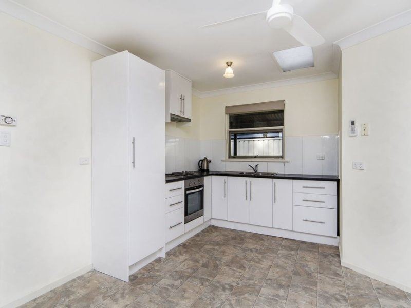 34 Liza Road, Happy Valley SA 5159