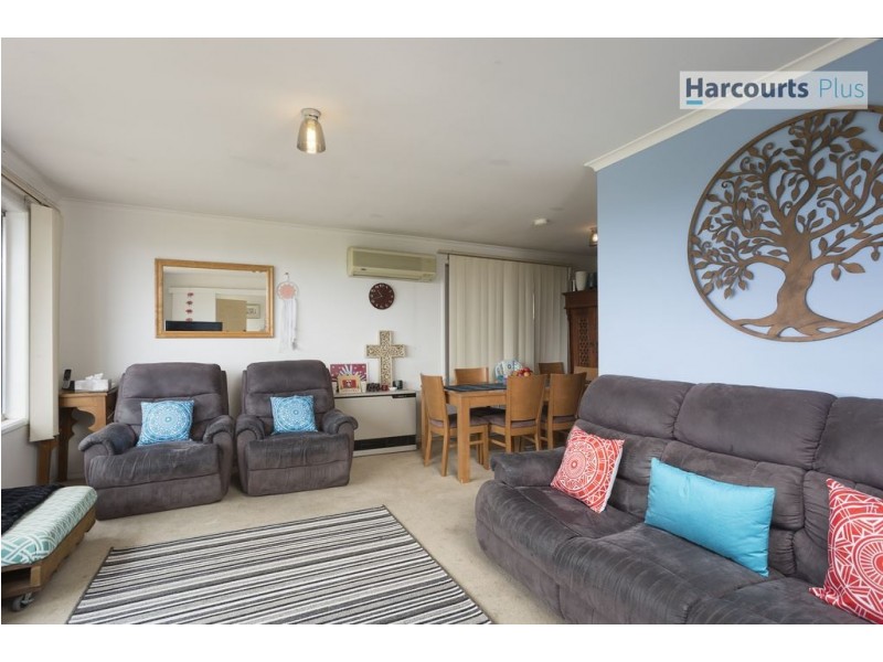 11 Bounty Road, Hallett Cove SA 5158