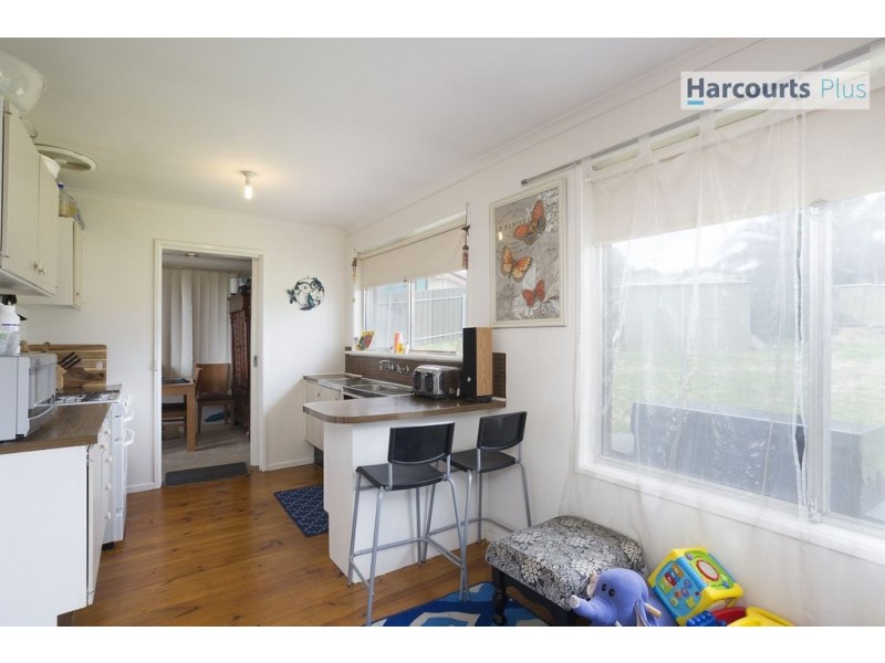 11 Bounty Road, Hallett Cove SA 5158