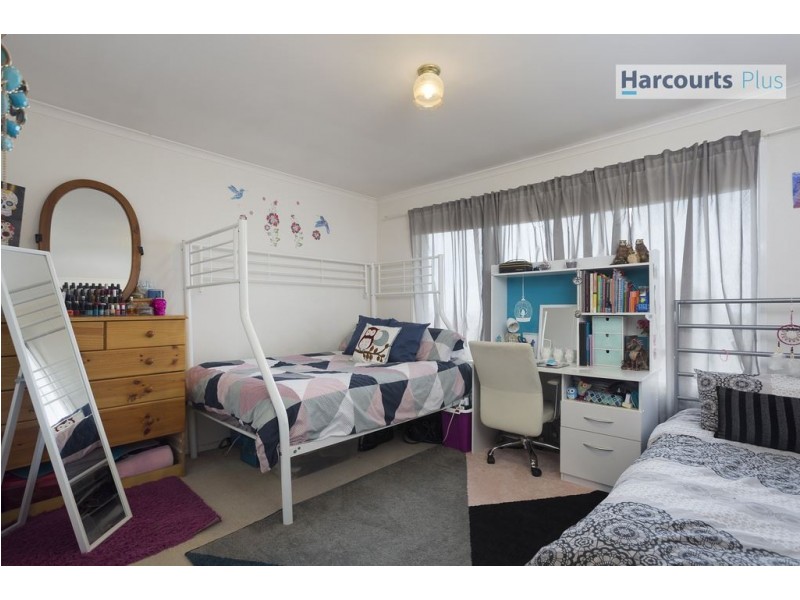 11 Bounty Road, Hallett Cove SA 5158