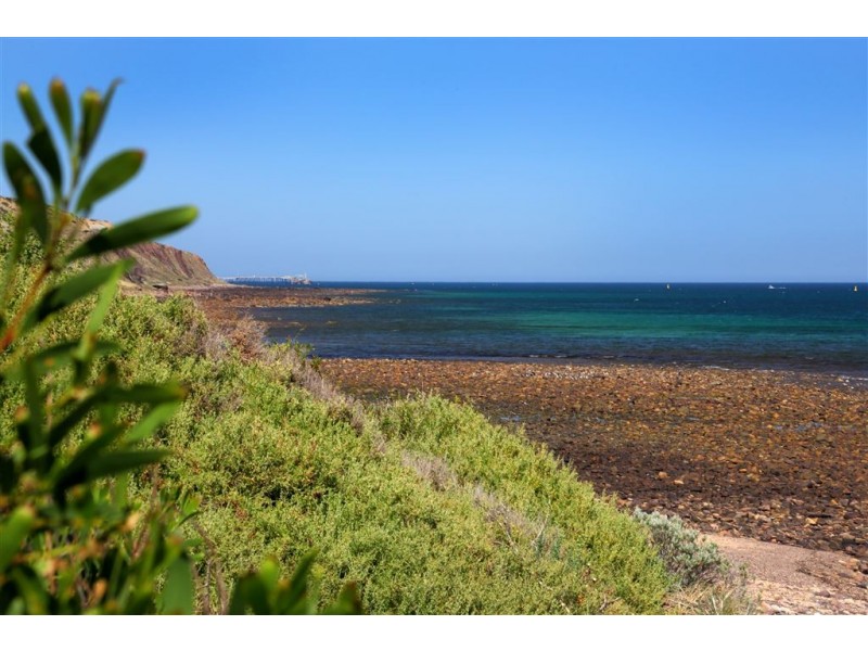 10 Marine Avenue, Hallett Cove SA 5158