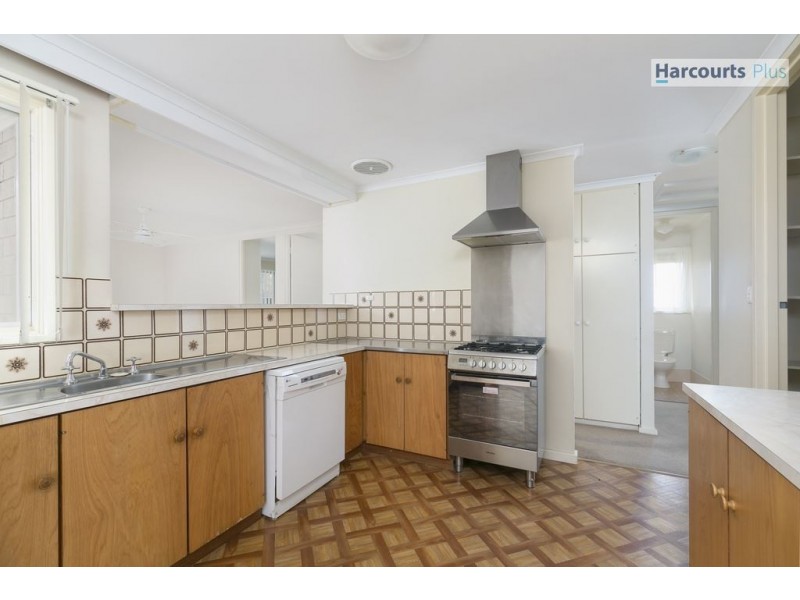 233 Sandison Road, Hallett Cove SA 5158