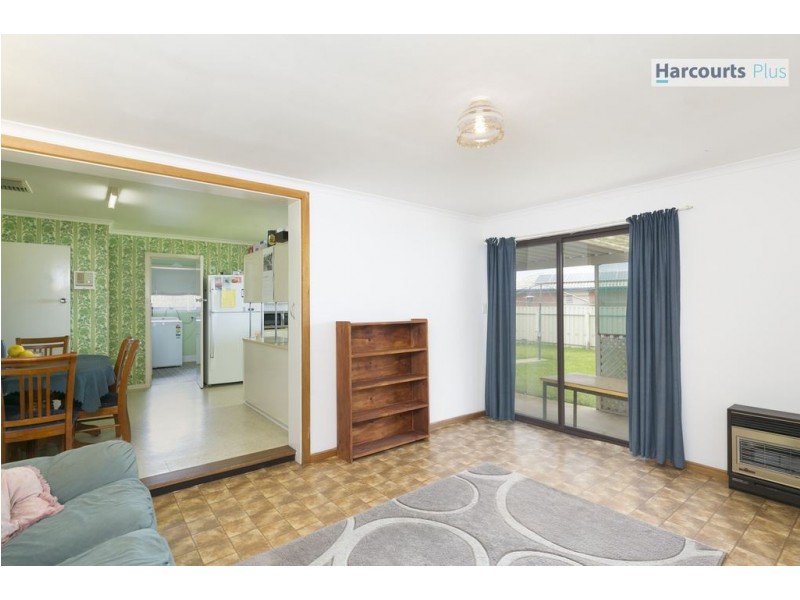 6 Selway Terrace, O’sullivan Beach SA 5166