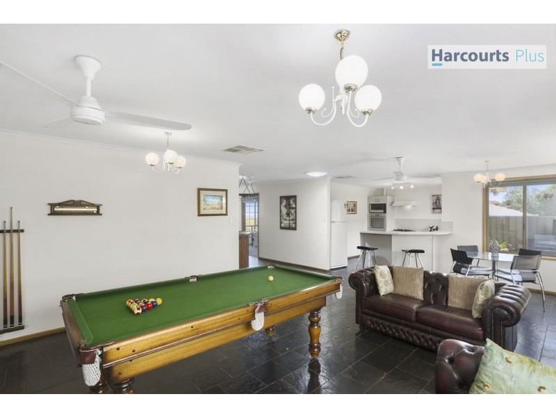 6 Kurrambi Crescent, Hallett Cove SA 5158