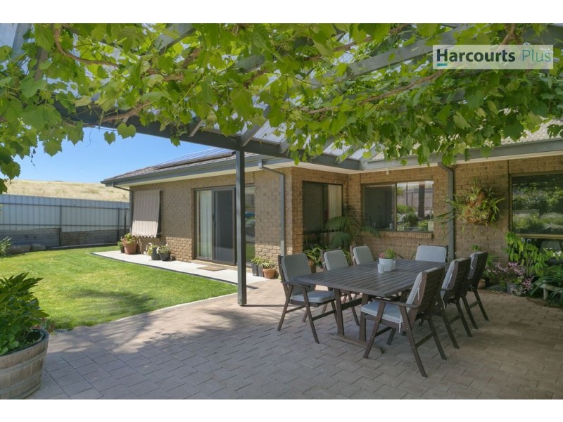 20 Antonia Circuit, Hallett Cove SA 5158