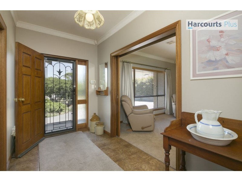20 Antonia Circuit, Hallett Cove SA 5158