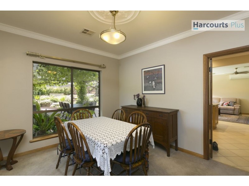 20 Antonia Circuit, Hallett Cove SA 5158